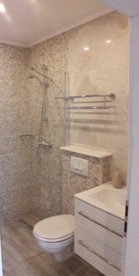 Apartments Villa Antony Drvenik  Ngoại thất bức ảnh